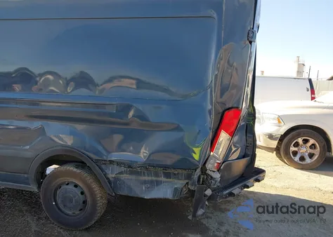 2019 Ford Transit-250 z USA, uszkodzony, nr VIN 1FTYR3XM4KKB78505